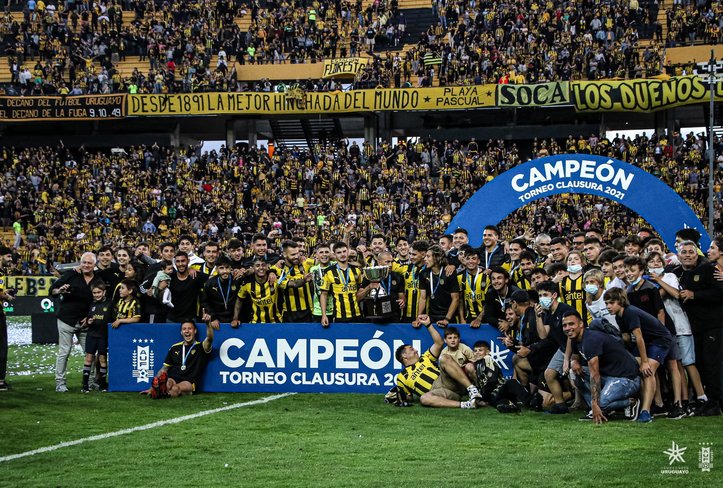 Torneo Uruguayo…Peñarol se quedó con la tabla anual y quedó a un partido del  título – HISTORIAS Y ANECDOTAS DE FÚTBOL